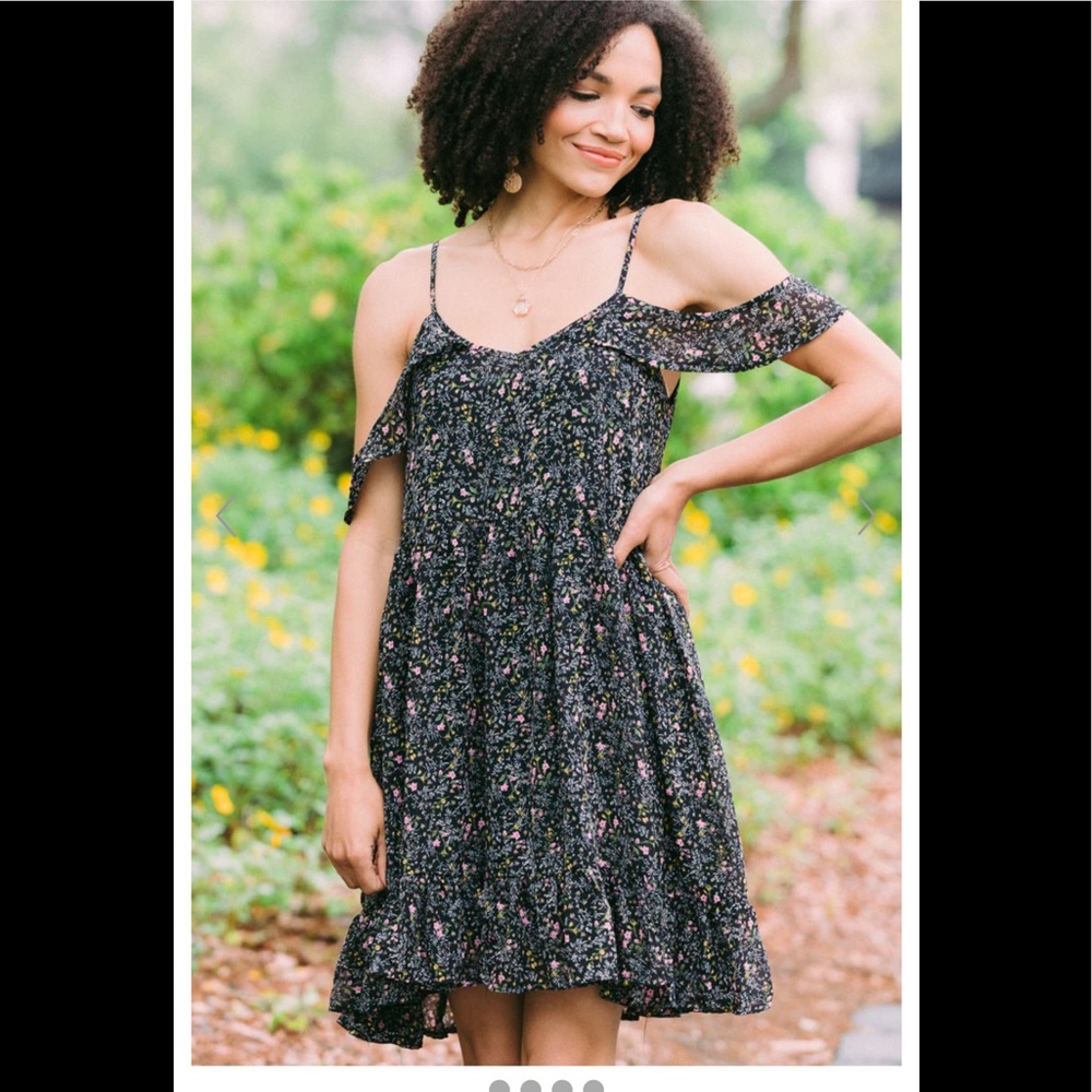 NWT Know Your Worth Black Ditsy Floral Dress